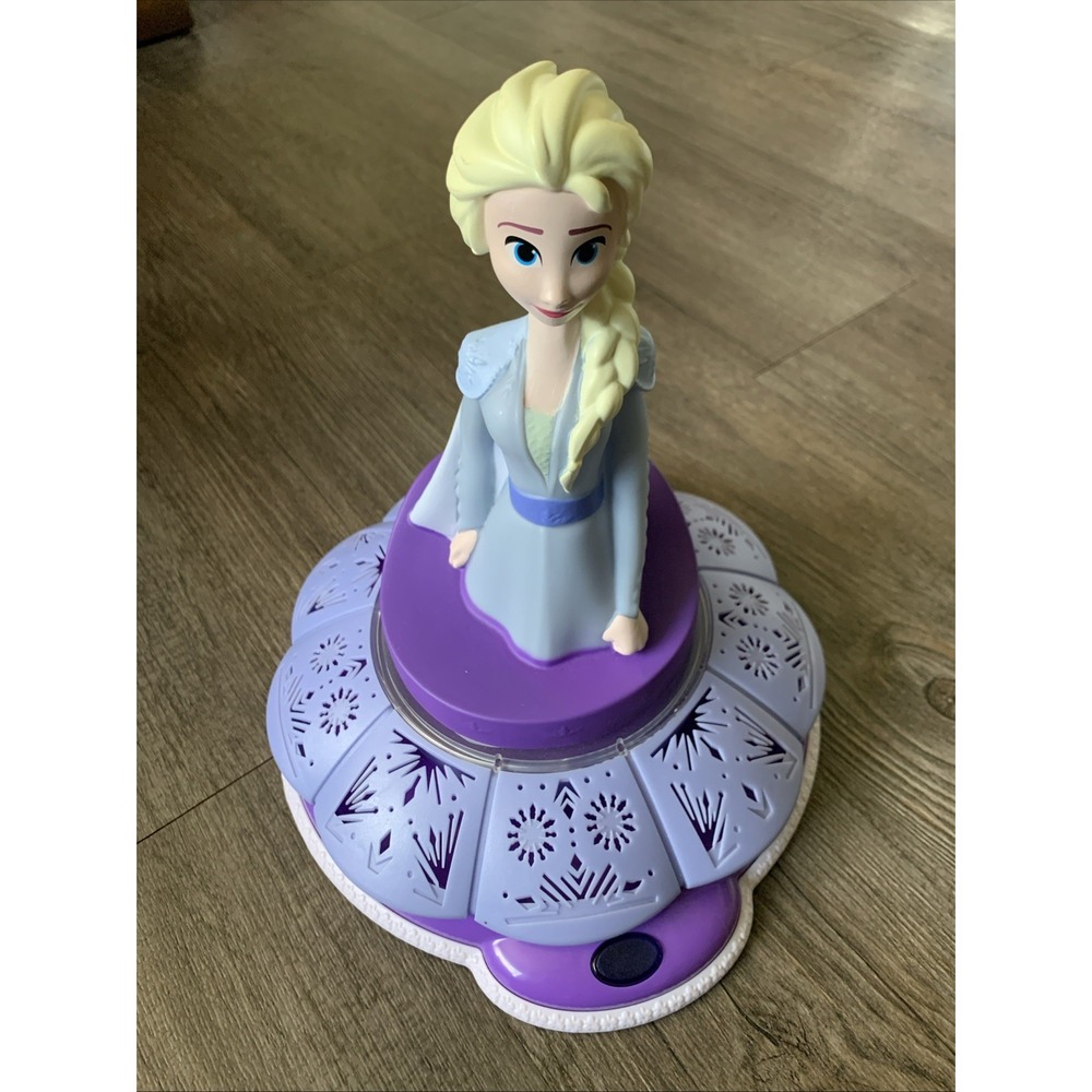 Disney Frozen Elsa Light and Sound Room Glow Night Light 20456 Purple